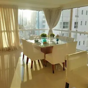 Apartamento Apto Em B. Camboriu Praia E Mar, Balneário Camboriú